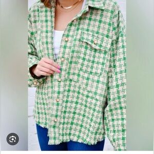 Umgee - Green plaid Shacket with pearl buttons Women’s  Size L